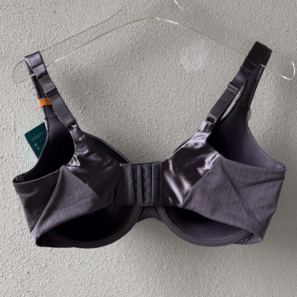 Vanity Fair Illumination Size Bra 40DD Violet Underwire Adjustable Straps NWT - Picture 5 of 9